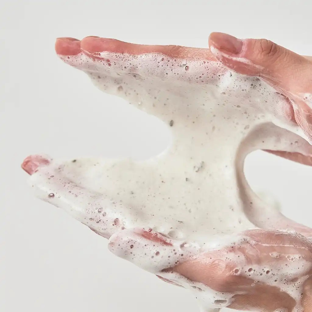 Pore Deep Cleansing Foam : mousse nettoyante en profondeur pour peaux grasses et mixtes 150ml