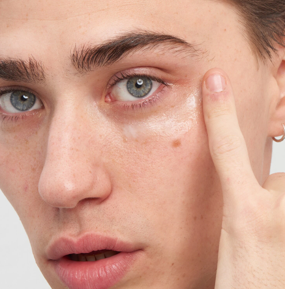 Crème yeux à la caféine